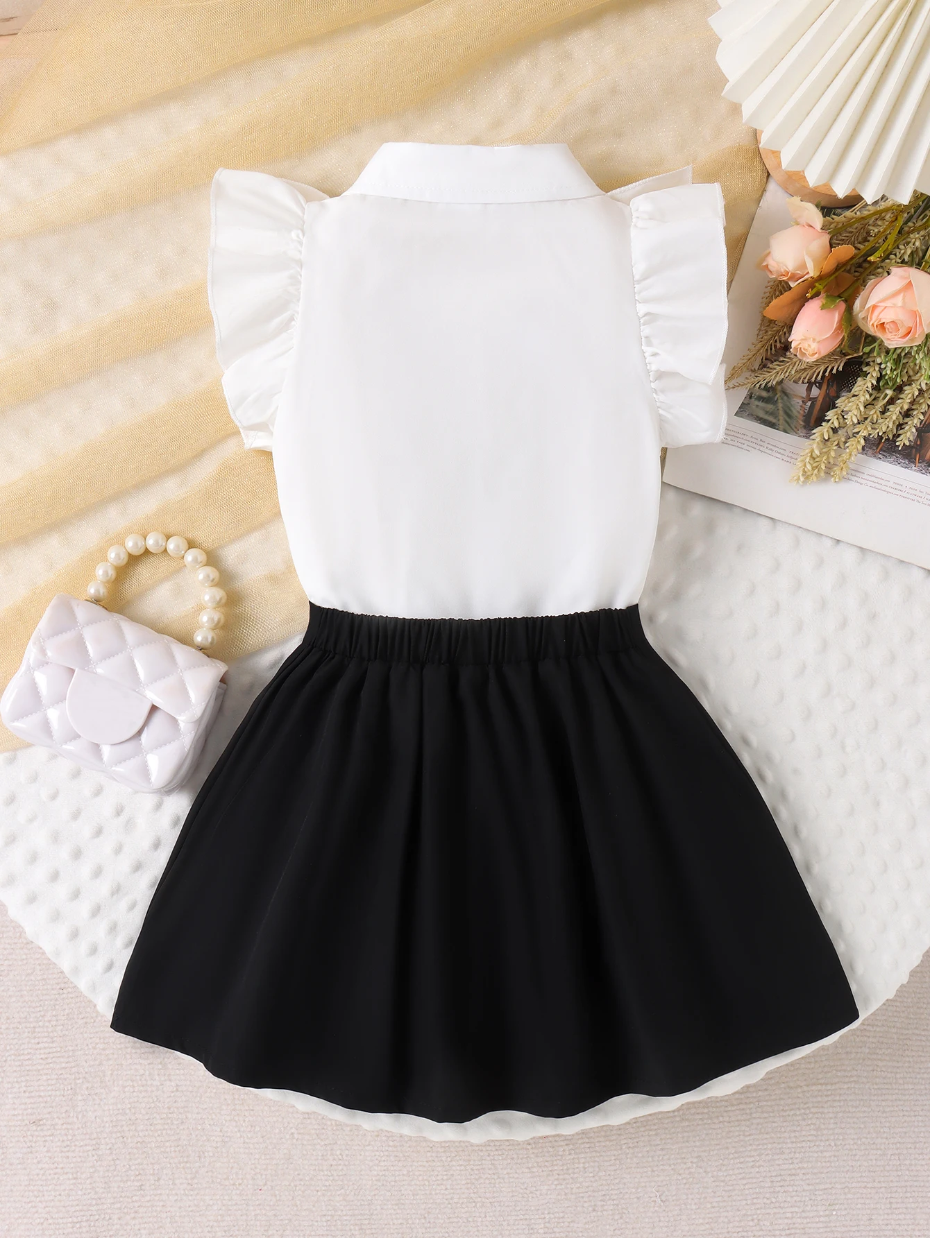 Summer cross-border new girl sweet and cute 2-7 years old white shirt + black skirt