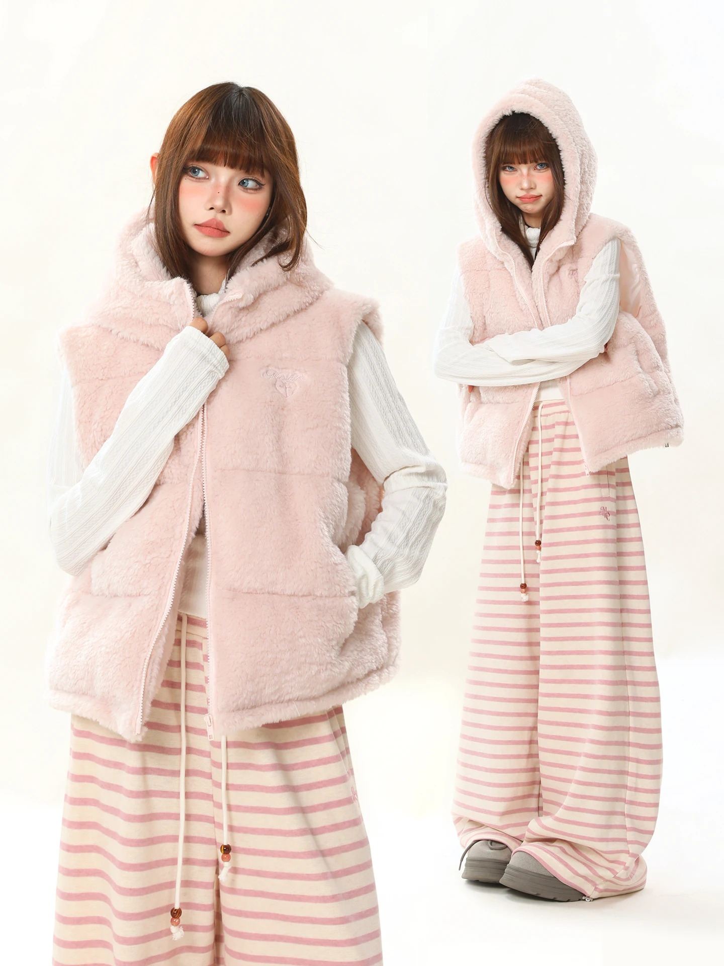 

Женская осенне-зимняя жилетка из искусственного меха с капюшоном, хлопковая, утепленная, с воротником-стойкой, стильная, молодежная, антивозрастная