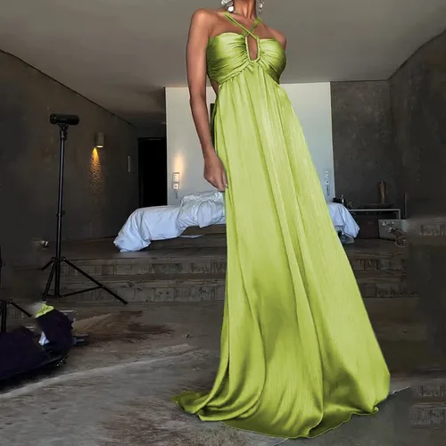 Imagen 2 del producto Nuevo vestido de fiesta elegante de Color sólido con espalda descubierta, vestido largo plisado de satén con agujeros, vestido Sexy de cintura alta con cuello Halter para vacaciones para mujer