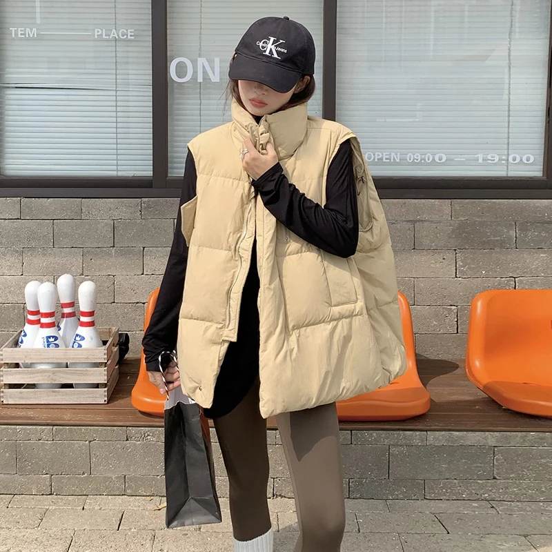 

Woman 2024 New Corduroy Winter Fashion Vest Jacket Cotton-padded Vests Coats Sleeveless Jackets Warm Waistcoats Clothing