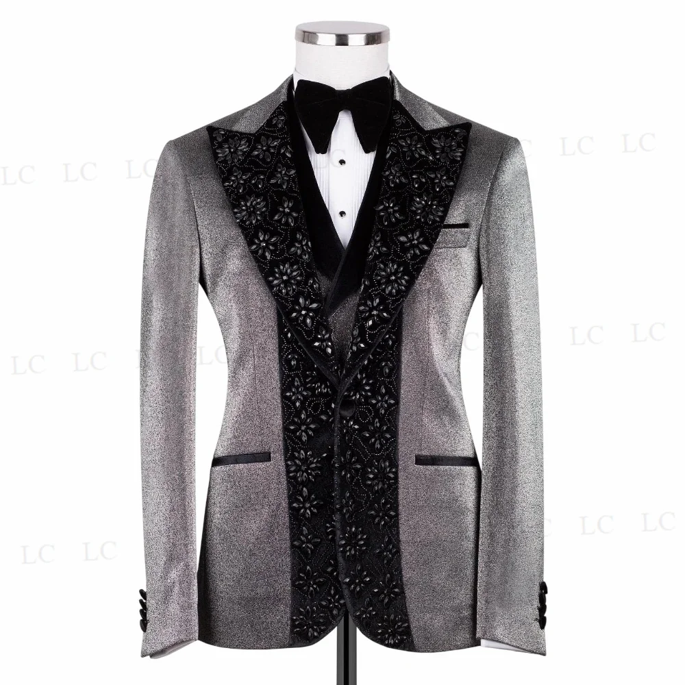 3 Pieces Men Suits Blazer Vest Pants Velvet Lapel One Button Custom Beads Diamonds Plus Size Formal Prom Wedding Groom Tailored
