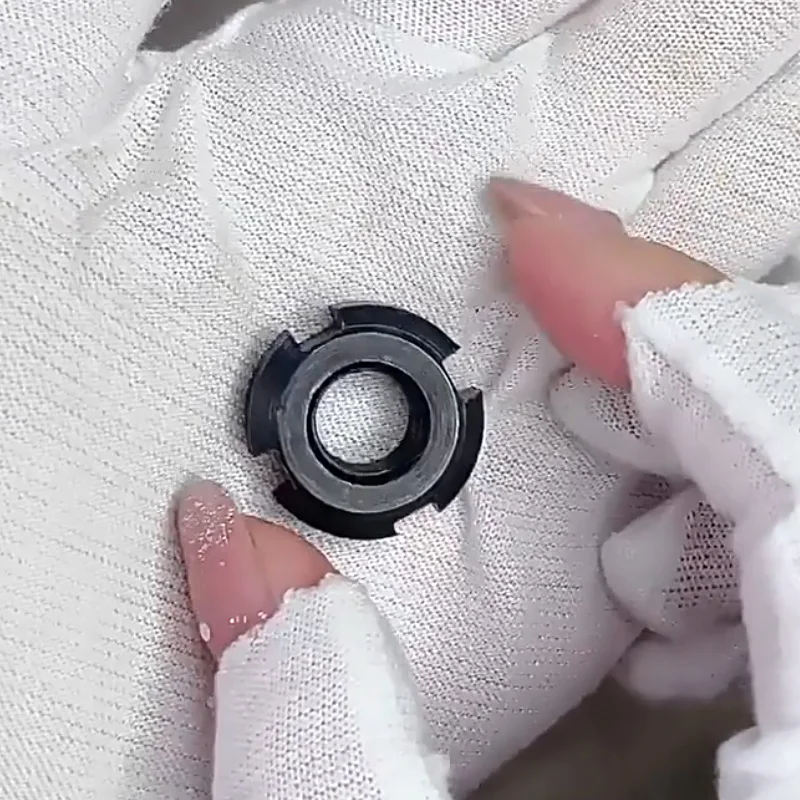 DIN981 Slotted Stop Nut Round Lock Nut 4-Slot Carbon Steel Black Oxide M10-M60 Anti-Loosening Shaft Retaining Hardware Fastener
