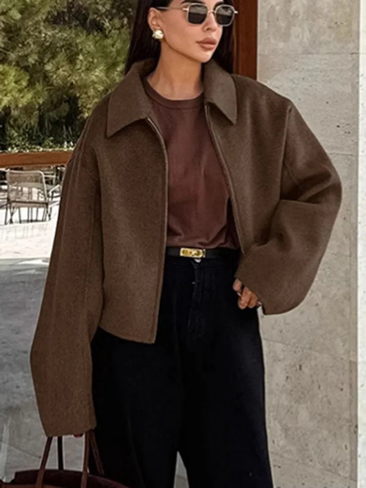 

Women's Brown Wool Zipper Jacket for Autumn and Winter-Longsleeved Lapel Short Coat-Fashionable Casual Street Commuter Outerwear
