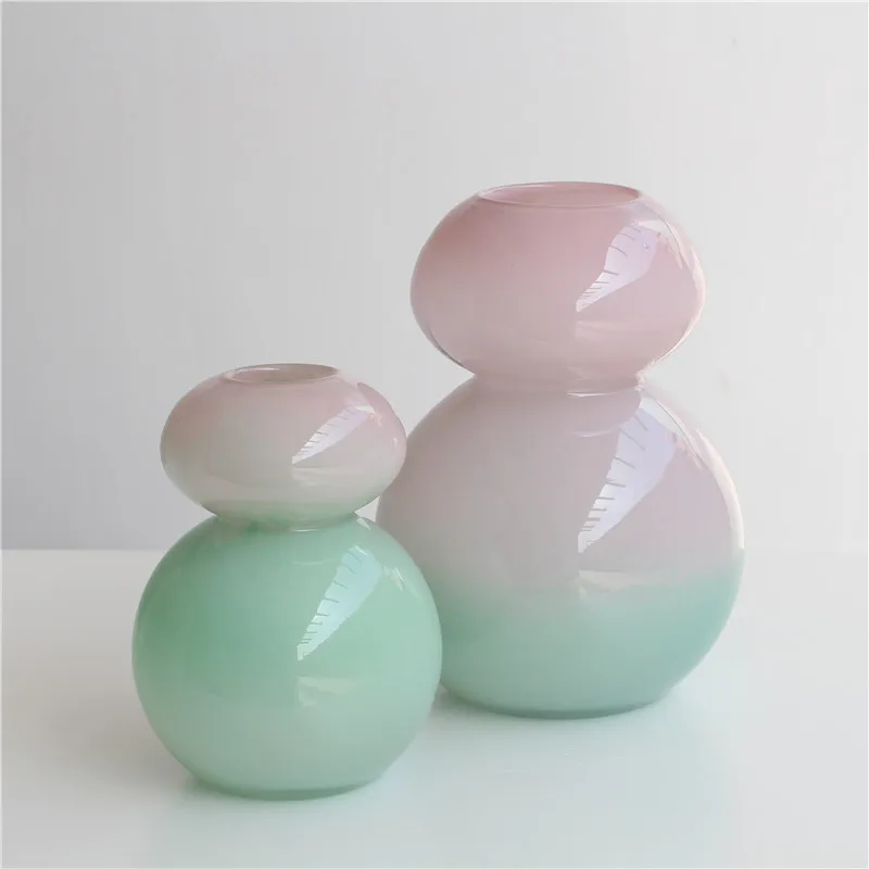 

Medieval style dream color gourd vase Nordic gradual change small mushroom glass ornament