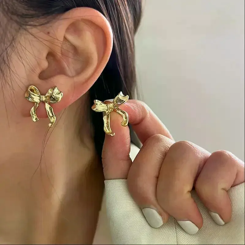 Vintage Metal Bowknot Earrings For: Women Sweet Elegant Gold Color Stud Christmas Party Jewelry