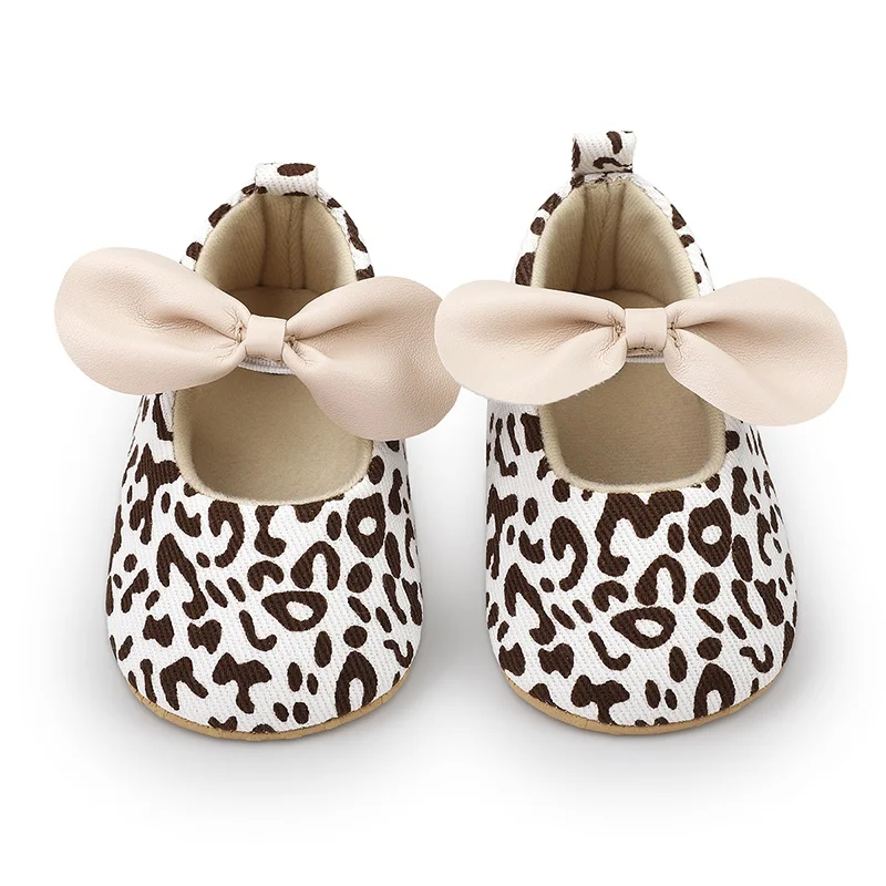 Zapatos de princesa con estampado de leopardo para niñas pequeñas, zapatos perfectos para sus primeros pasos de 0 a 15 meses, otoño