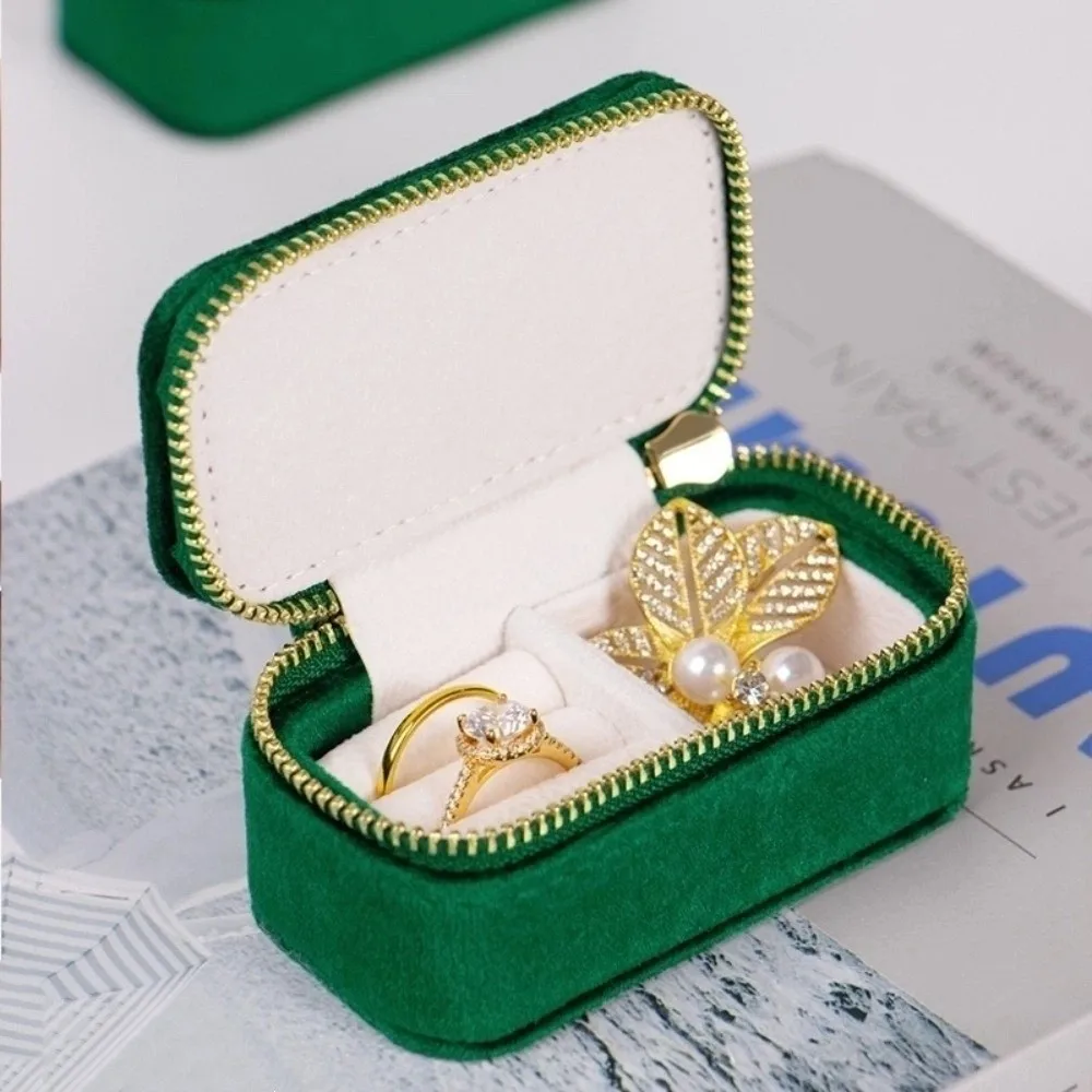 

Storage Case Engagement Ring Box Fashion Accessories Ring Display Vintage Ring Case Square Rectangle Velvet