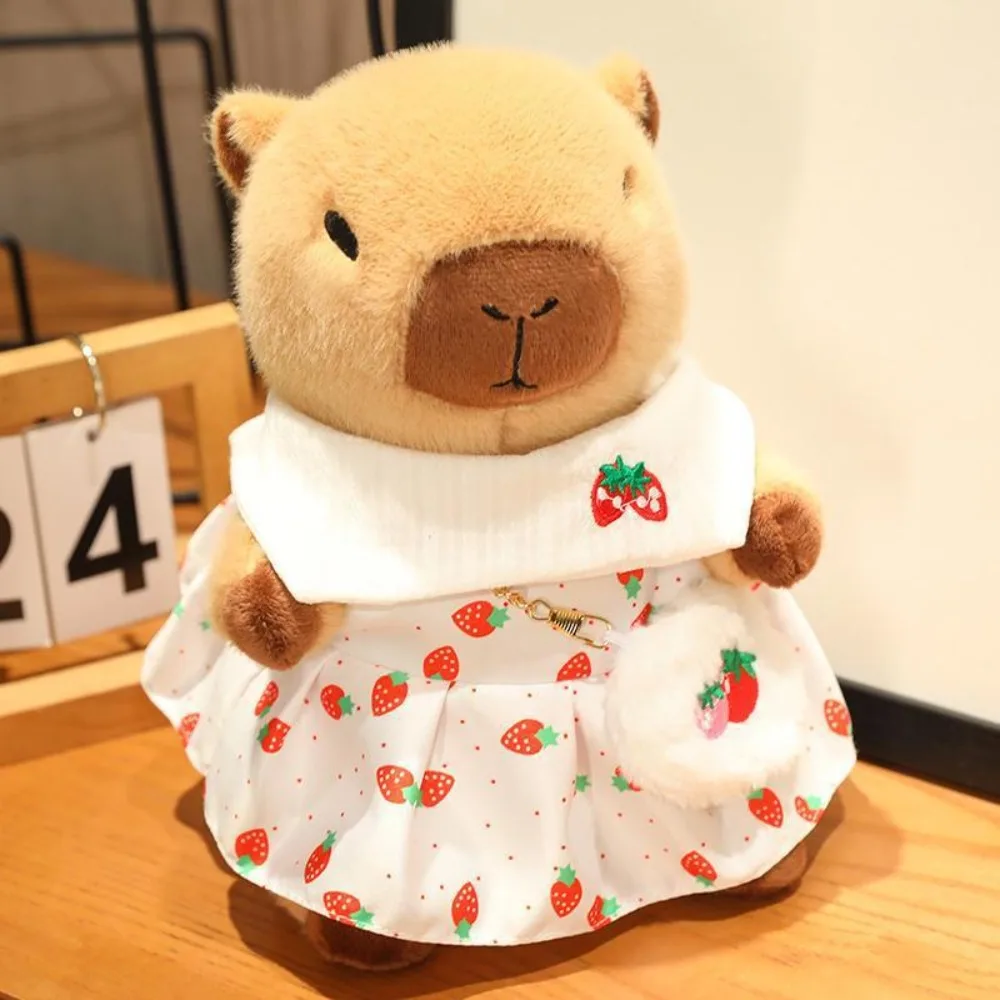 Süße Dress Up Capybara Plüschpuppe Cartoon Simulation Capybara Plüschtier Weiche flauschige Capybara Flauschige Puppe Weihnachtsspielzeug