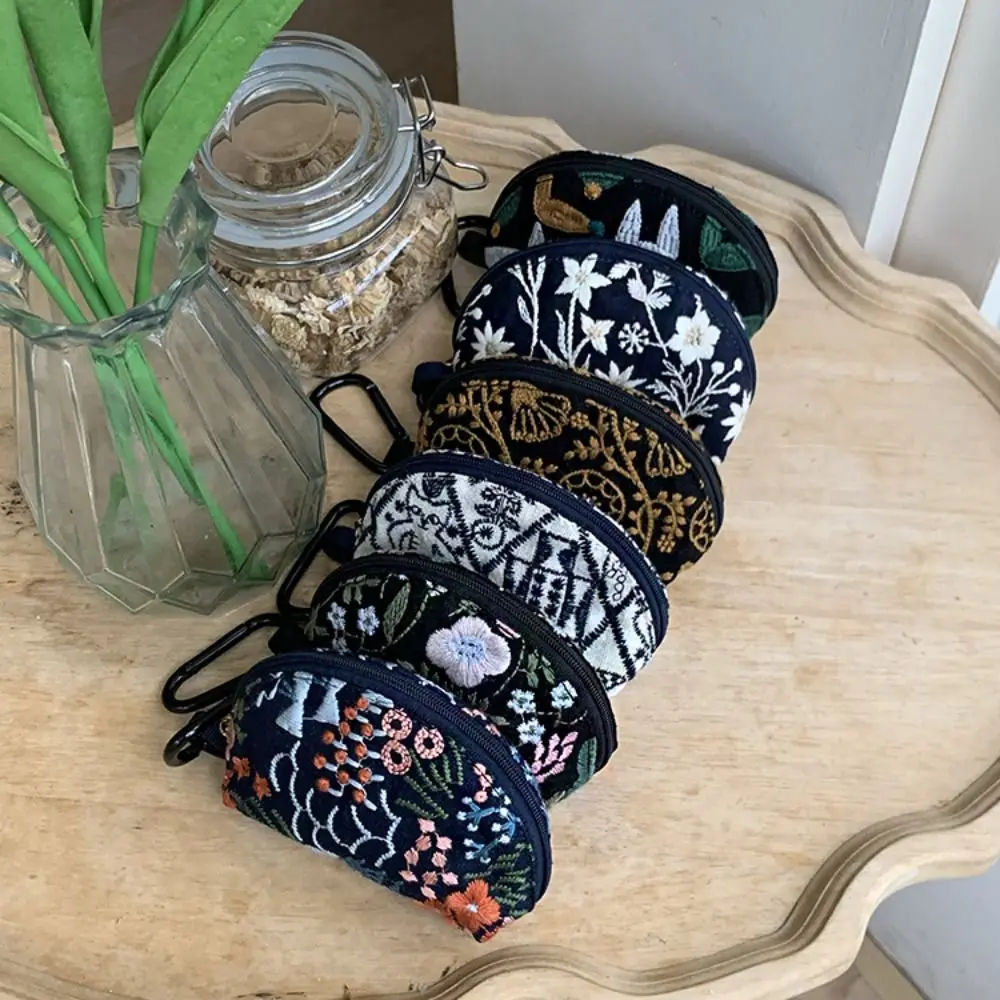 

Practical Cute Embroidery Storage Bag Flower Korean Style Earphone Bag Cotton Linen Keychain Small Cosmetic Bag Travel