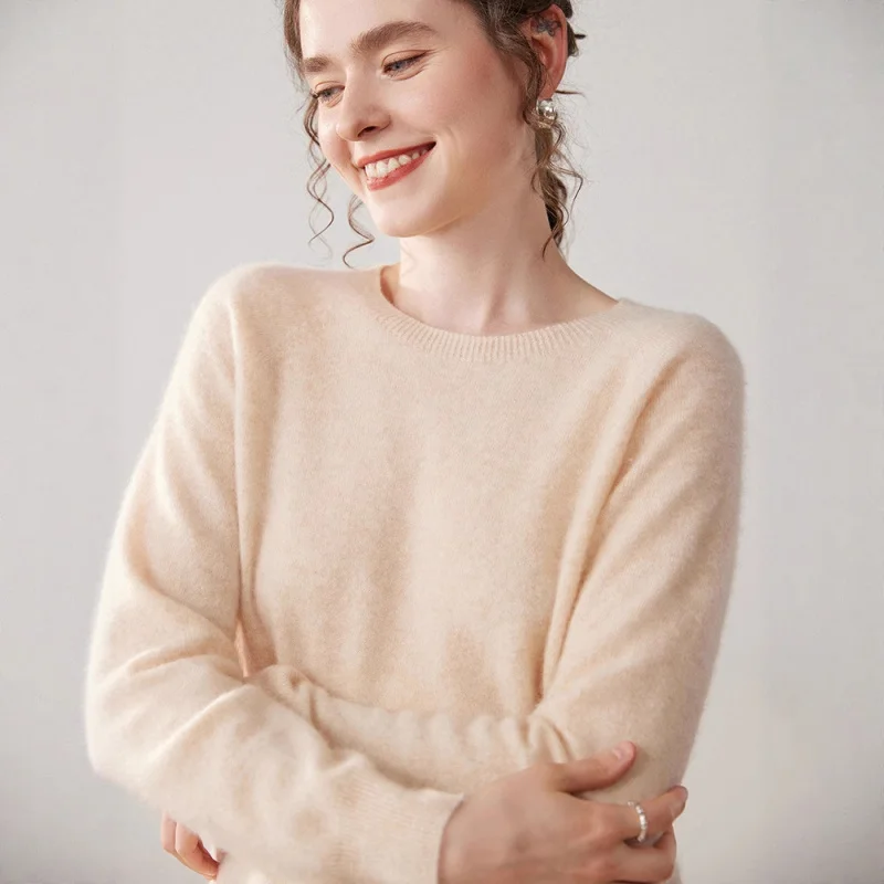 

First-Line Ready-To-Wear Autumn And Winter Round Neck Cashmere Sweater Women, Thin And Simple Versatile Knitted Base Shirt,