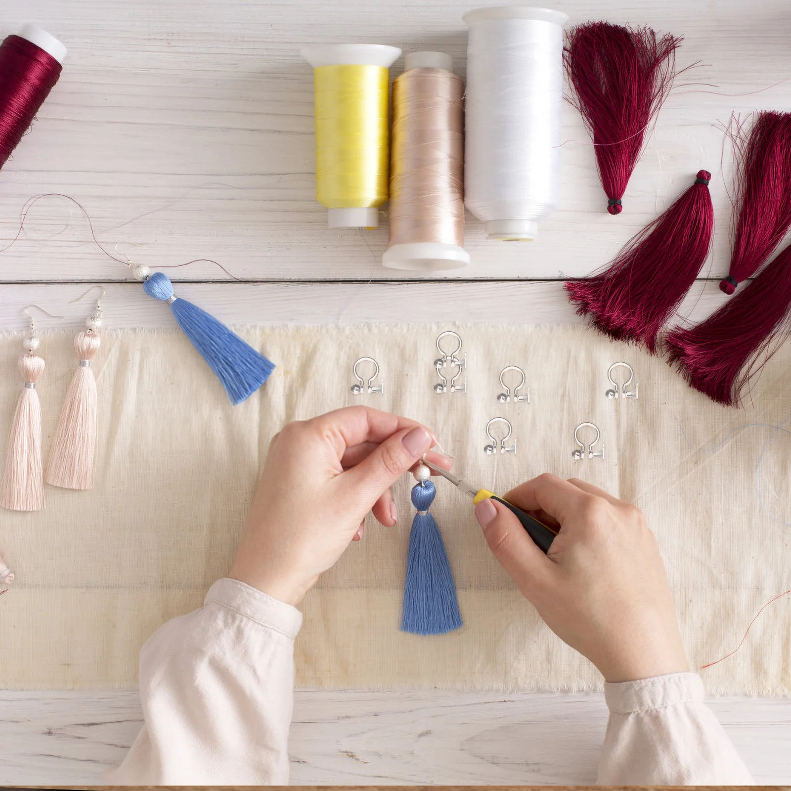 

100Pcs Convert Pierced Earrings to Clip on Invisible Earring Backs for Non Pierced Ears DIY Jewelry Making Components Findings