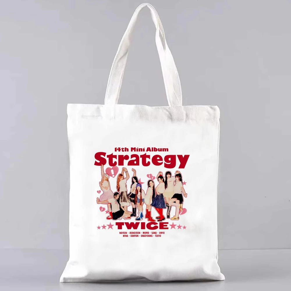 แฟชั่น Harajuku พิมพ์กระเป๋าสะพายขนาดใหญ่น่ารัก K-Pop Girls Group พิมพ์ Tote กระเป๋า Y2K ผู้หญิง Casual All-Match ผ้าใบกระเป๋า