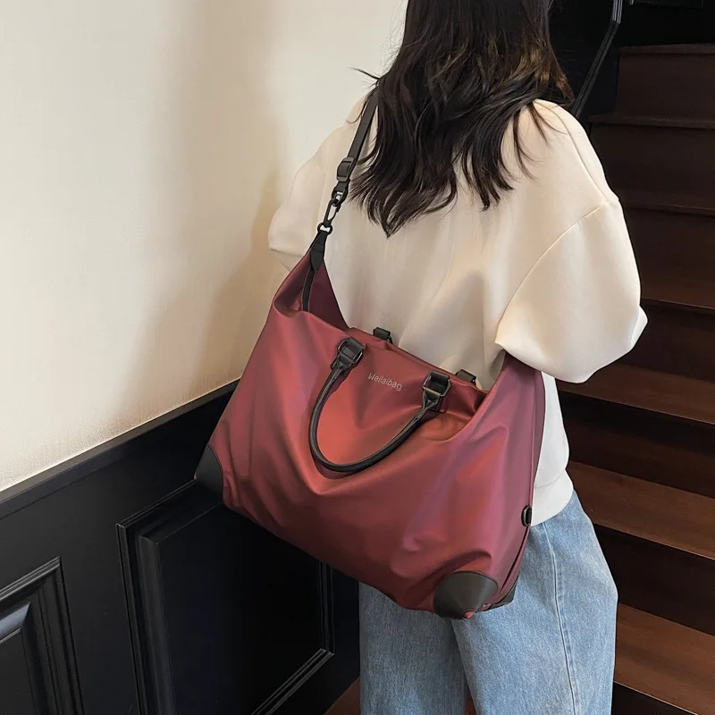 

Travel bag Portable large-capacity swimming Men's and women's luggage Waterproof storage bag Short and light business trip