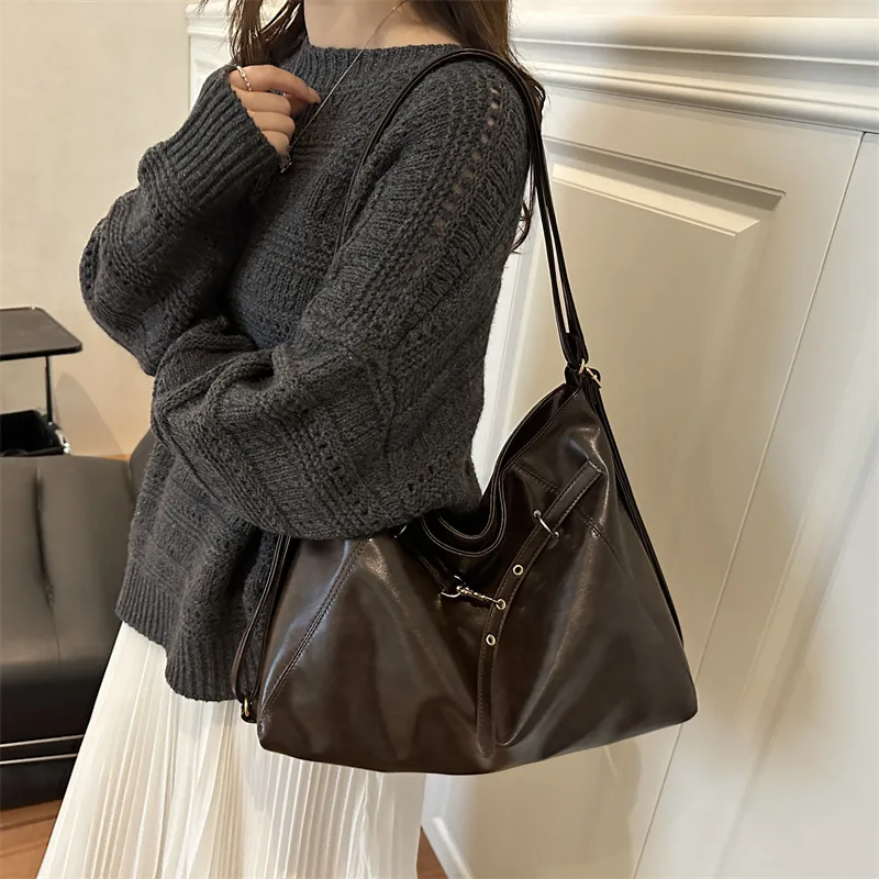 حقيبة كروس كلاسيكية من جلد البولي يوريثان بسعة كبيرة Harajuku Y2K حقيبة كتف نسائية مقاومة للماء على الطراز الكوري حقيبة حمل للطلاب #4