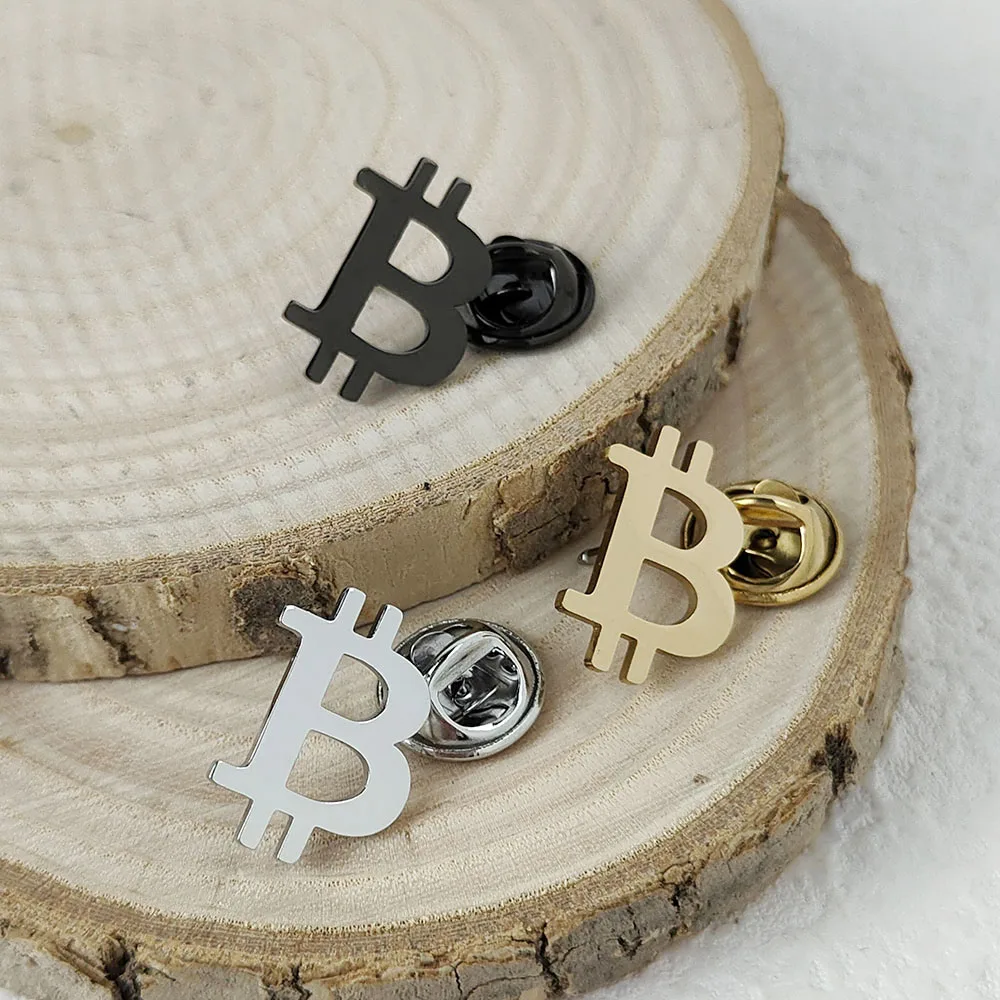 

New punk style bitcoin money hollow stainless steel gold-plated badge, suit lapel pin waterproof black, men's brooch set