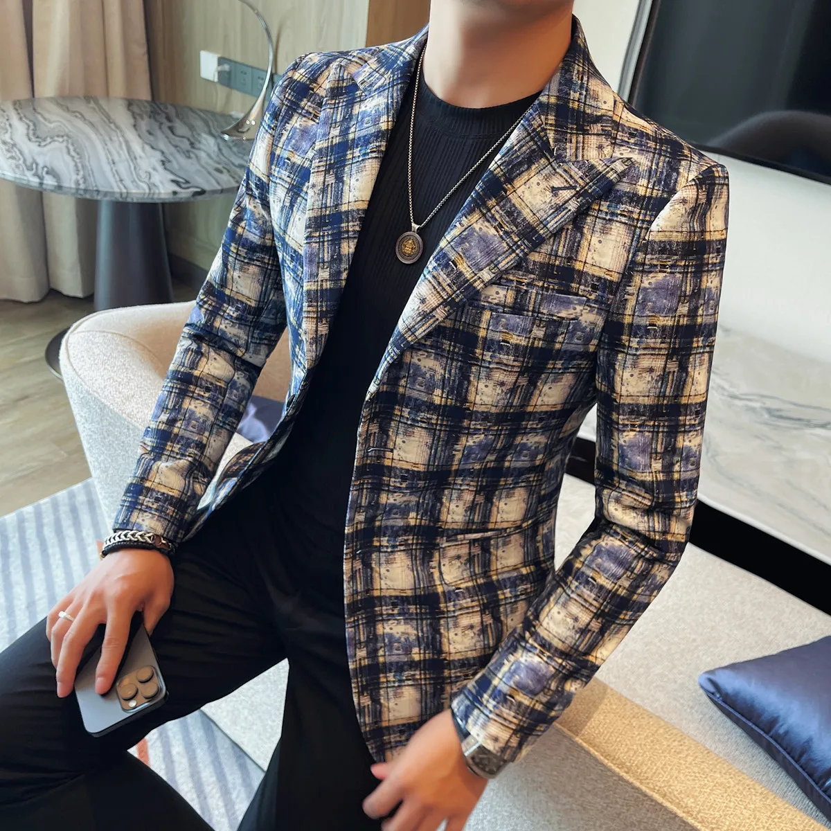 

Blazer Jacket Men Clothing 2025 Autumn Winter New Korean Luxury Plaid Men's Blazers Jacket Slim Fit Two Buttons Casual Suit Coat