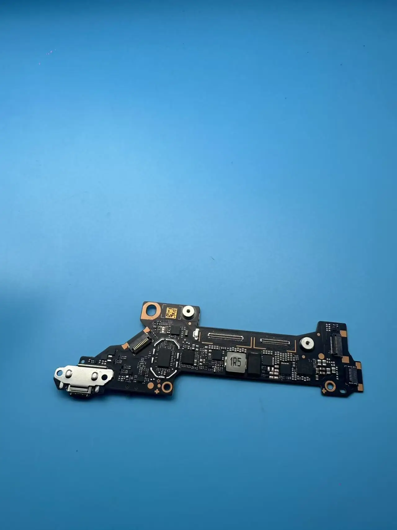 

ORIGINAL STOCK CHARGING BOARD FOR HUAWEI MateBook X Pro 2024 VGHH-16 VGHH-32 VGHH-X TYPE-C PORT ( Attention 2 kinds)