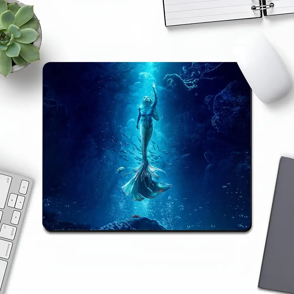 The Little Mermaid Mouse Pad Art Gaming Gamer Small Rubber Locking Edge Pearlescent Large Computer MousePad Laptop Desk Pad