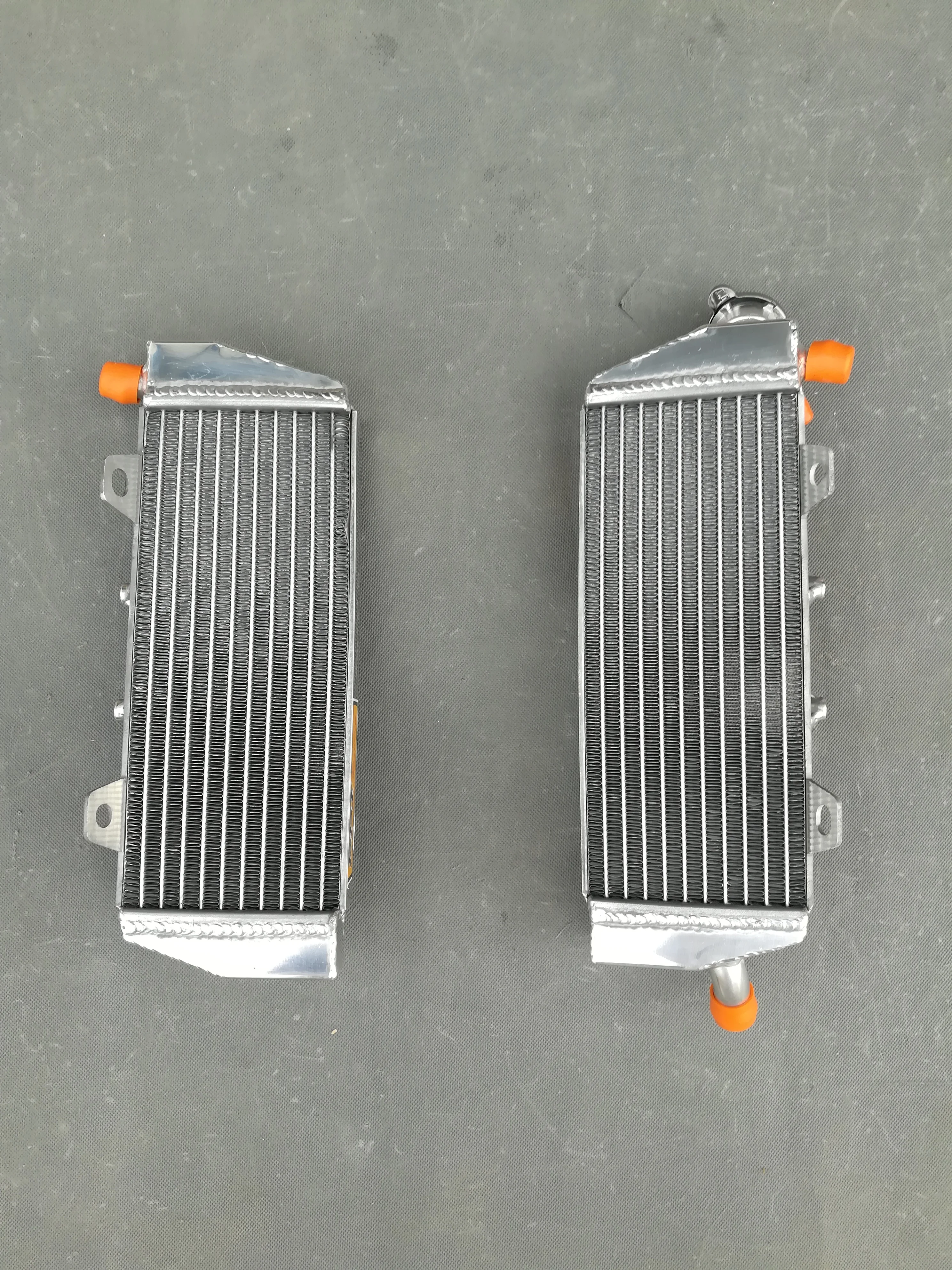 

For 2017 HUSQVARNA TE125 TE250 TE300 TE350 TE 125 250 300 350 Aluminum Radiator Cooler Cooling Coolant