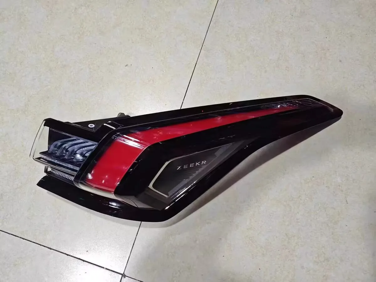 

Автозапчасти: Высококачественный светодиодный стоп-сигнал/задний фонарь для ZEEKR 001