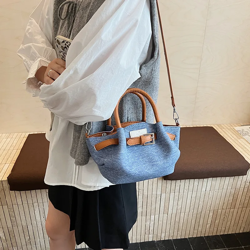 

​2025 Pleated Denim Bag - Boho Crossbody Shoulder Purse, Large Capacity Lightweight Eco Gift for Women Summer Travel​
