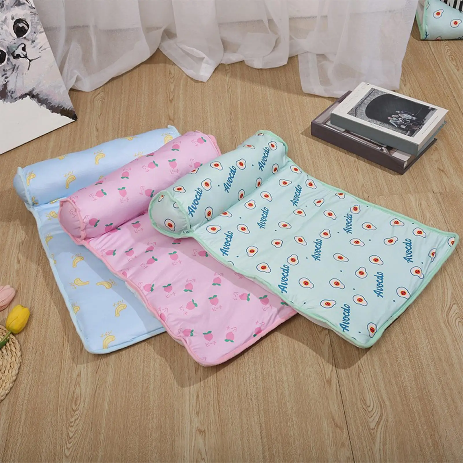 

Cooling Dog Bed Summer Pad Mat For Dogs Cat Ice silk cooling pillow breathable summer pet cooling pad Washable Sleeping pad