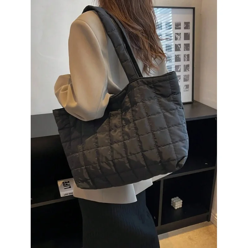 Quilted Padded Nylon Tote Bag, Large Capacity Soft Grid Shoulder Handbag, Lightweight Carry‑all for Work Shopping Daily Travel