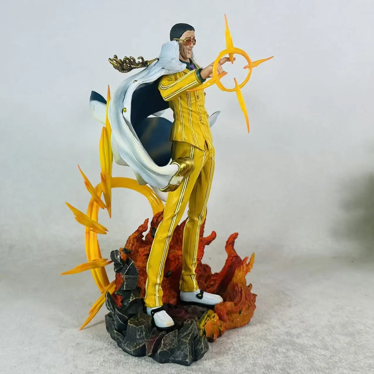 

28cm One Piece Anime Character Three Generals Kizaru Borsalino Ornament Handmade Model Desktop Collection Gift