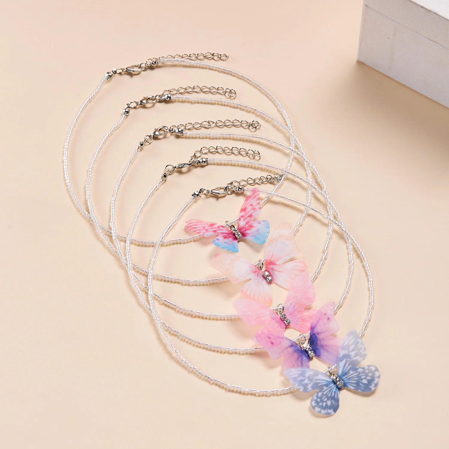 قلادة عنق فراشة أنيقة بسيطة للنساء ، حبات الأرز المصنوعة يدويًا ، مجوهرات حفلات للفتيات ، هدايا الموضة #2