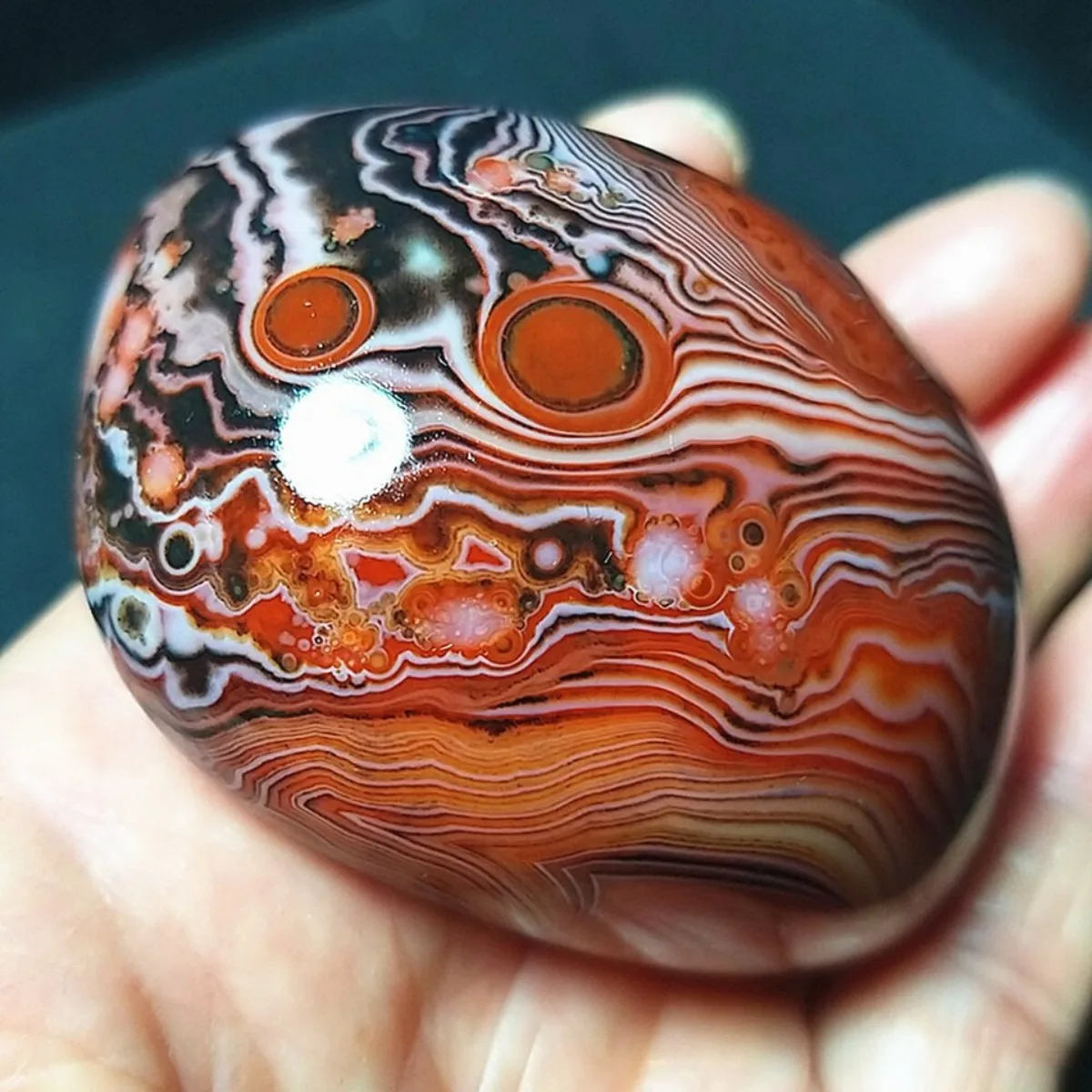 Banded Agate Smooth Texture, Nature Made, Polished Tumbled, Collector Gift, Natural Stone, Crystal Collection, Table Display
