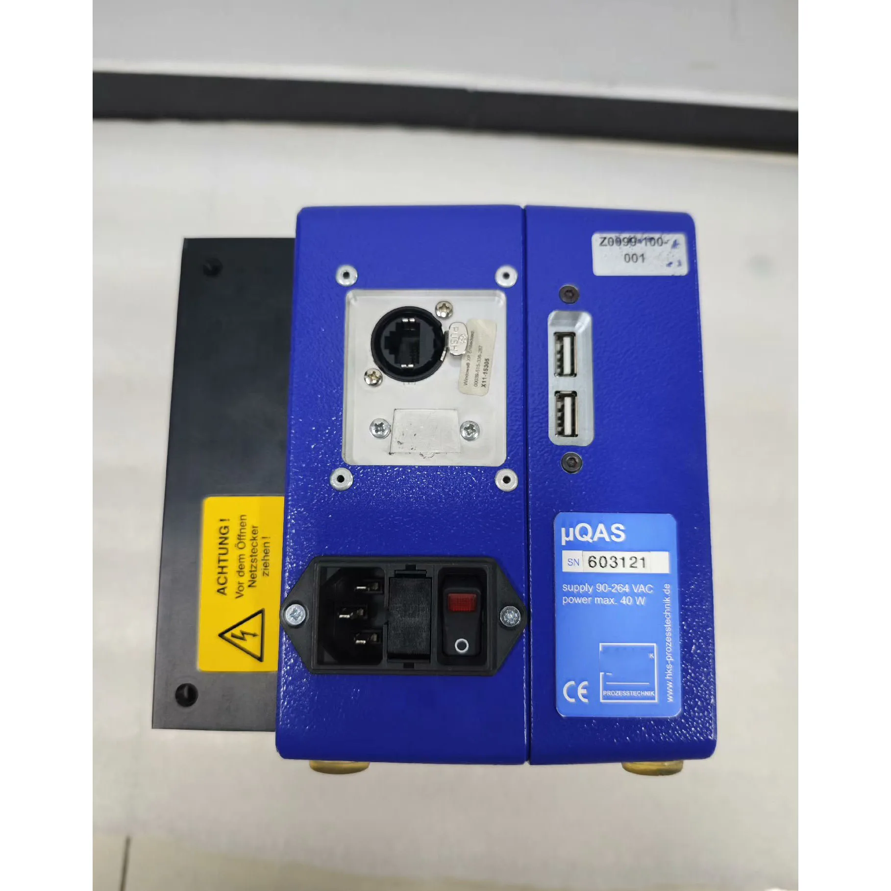 Z0099-100-001 Schermo di sistema Con garanzia