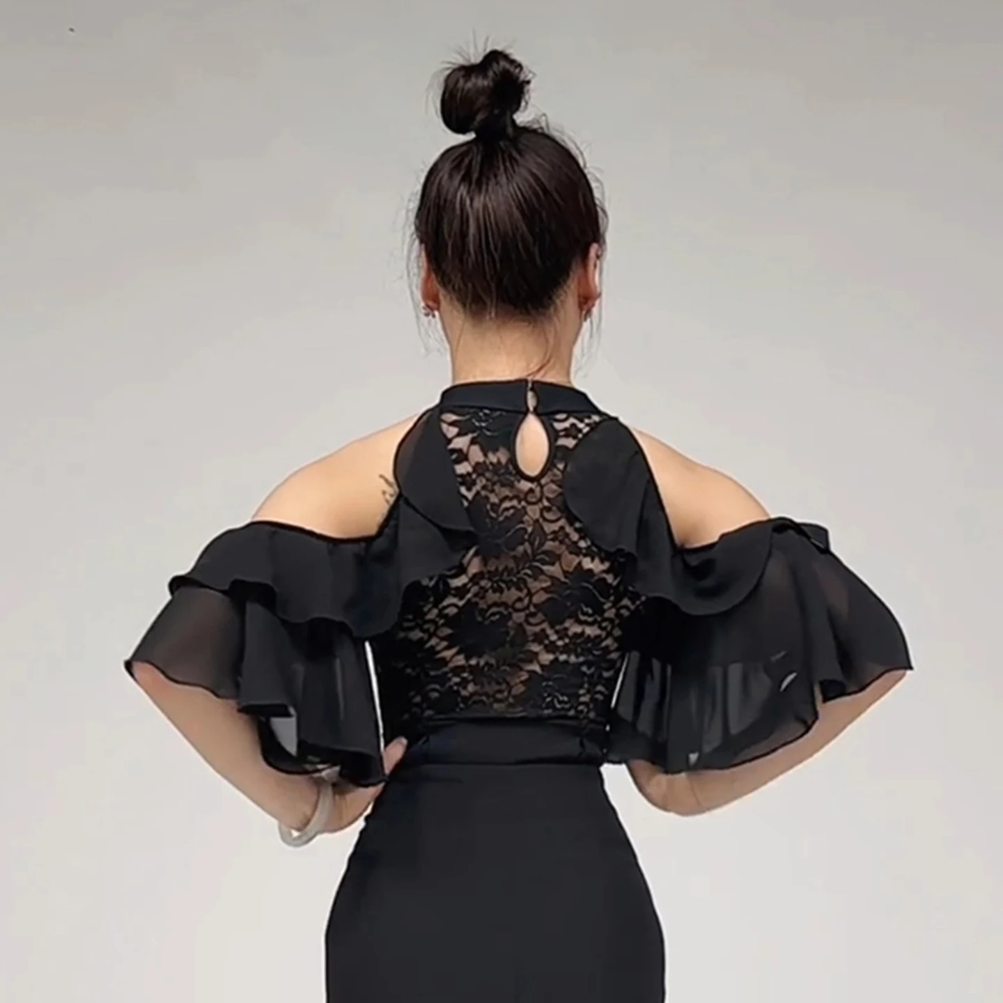 Vêtements de danse de salon latine, hauts en dentelle noir et rouge, pantalons droits pour dames, vêtements d'entraînement de danse de valse, vêtements de Performance BL16456