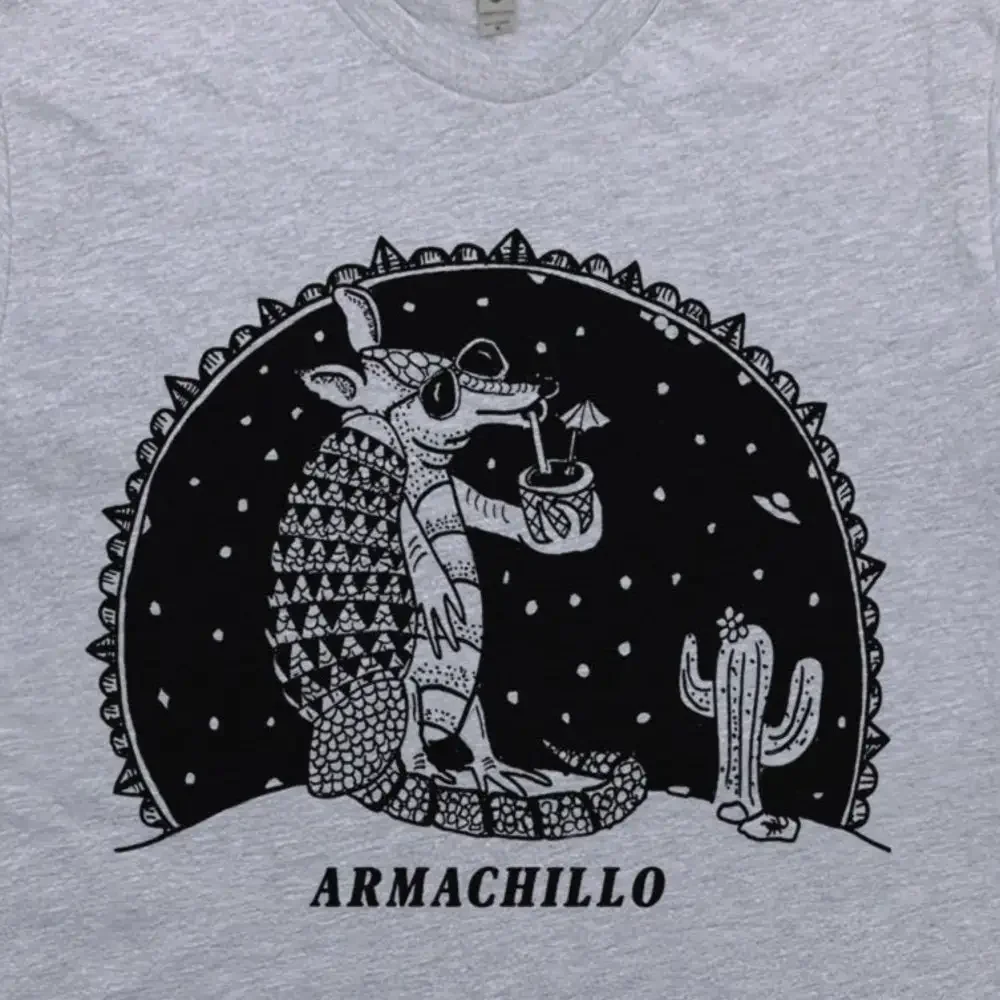 Armadillo T Shirt Armachillo Weird Cool Ufo Santa Fe Roswell Funny Vintage Tequila Alcohol Margarita