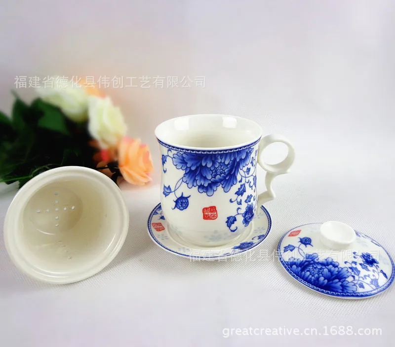 Underglaze blue and white ceramic personal cup office tea cup personal cup four-piece set