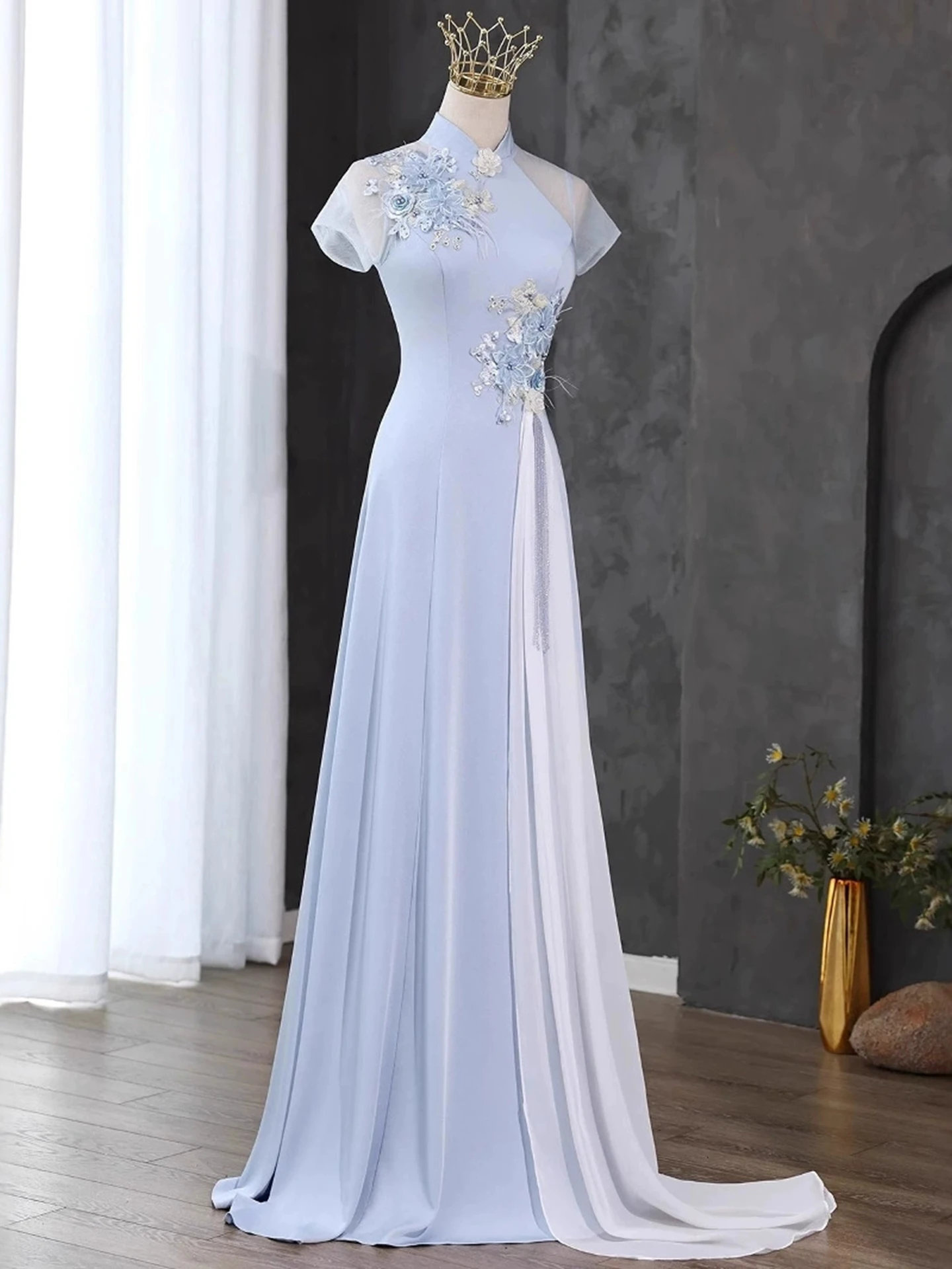 vestido-de-noche-e-para-actuaciones-escenicas-musica-vocal-nacional-aduaciones-examenes-de-arte-anfitrionas-alt