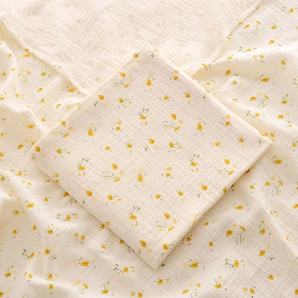 Cute Double-Layered Swaddle Blanket Breathable Gauze Soft Cotton Quilt Multifunctional Cartoon Print Swaddle Wrap Infant Bath