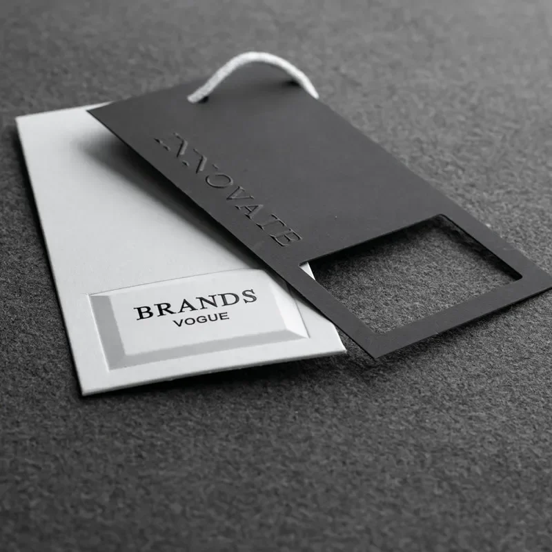 Hanging tag logo high-end clothing three-dimensional hanging tag special paper hollowed out hanging tag clothing label