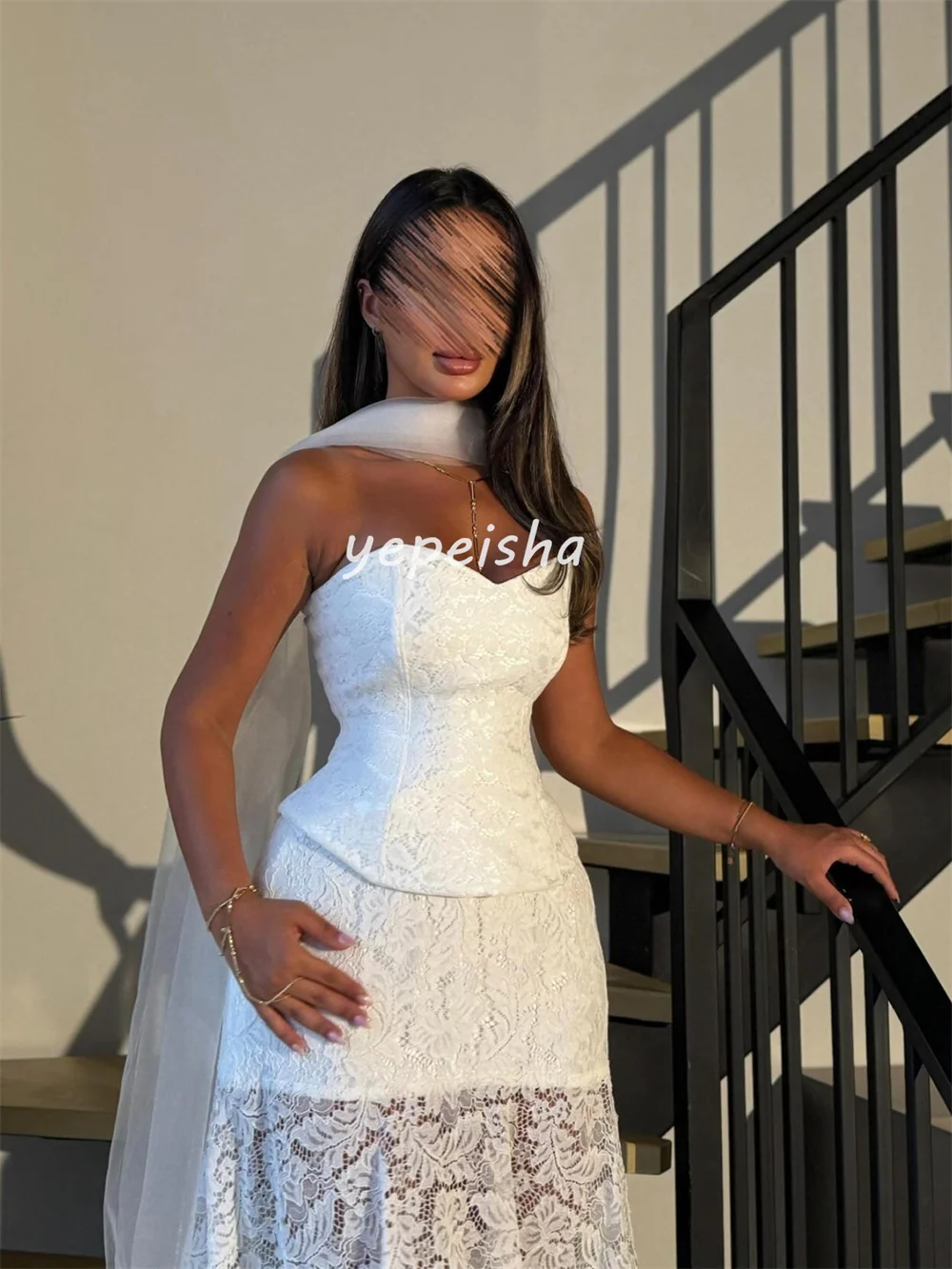Abiti midi senza spalline a sirena in pizzo con pieghe abbinate sexy personalizzati Abiti per occasioni su misura Taglie disponibili Casual di alta qualità