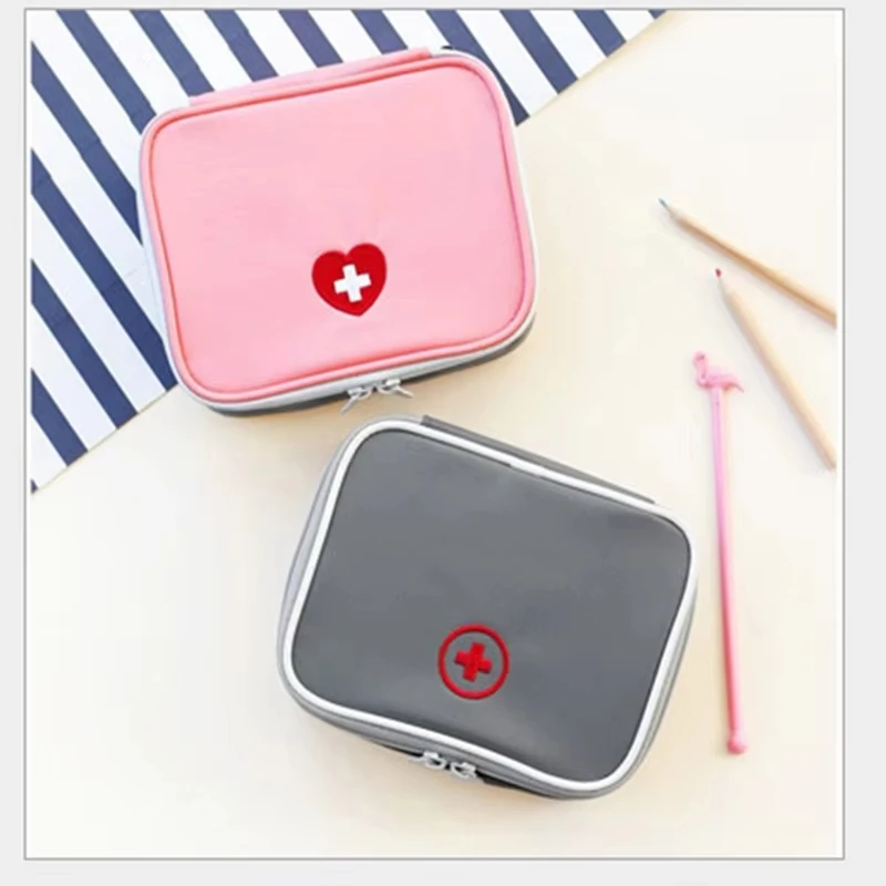 Cute Emergency First Aid Kit Small Travel Medicine Storage Epidemic Prevention Convenient Storage Case