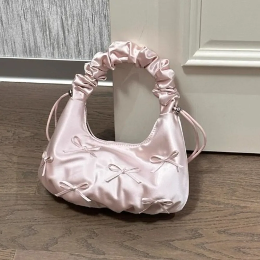 

Cute Bow Underarm Bag Ruched Cloud Sac Femme 2025 New Drawstring Bolsos Mujer Teenage Girls Hand Bags Fashion All-match Bolso
