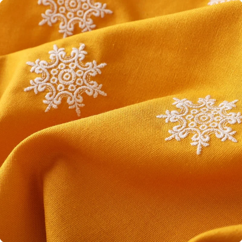 

Three-dimensional snowflake cotton thread embroidery linen fabric for shirts, dresses, trousers and cheongsams fabric