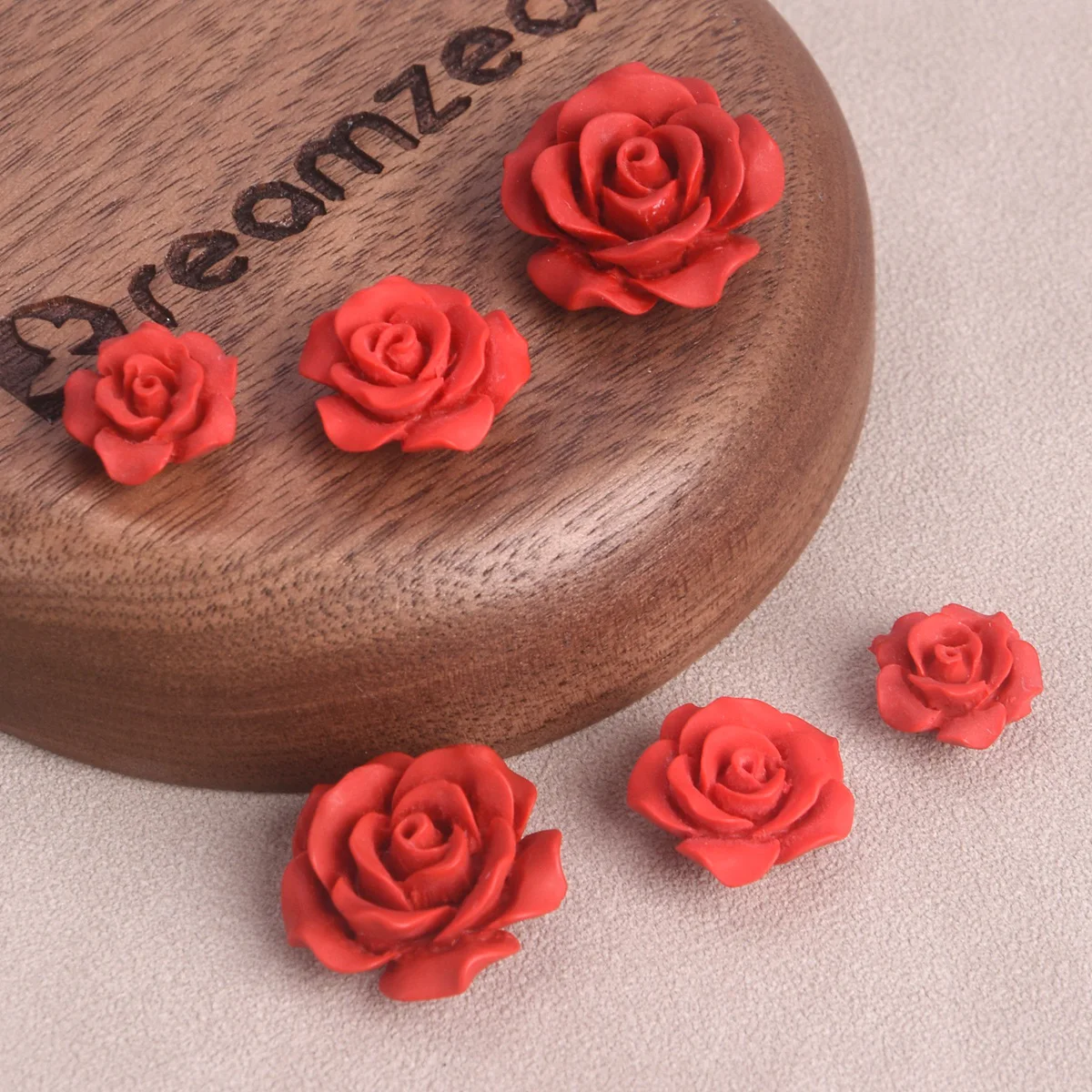 10 sztuk matowych czerwonych koralików w kształcie kwiatu 12 mm 15 mm 20 mm do tworzenia biżuterii DIY Crafts Findings — zdjęcie 3