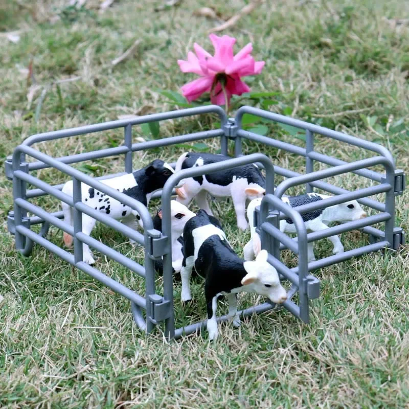 Simulazione fattoria Animale Pascolo Modello di mucca Bambola in miniatura Giocattoli per bambini Simpatico bovino Toro Acqua Bufalo Action Figure Figurine Regalo