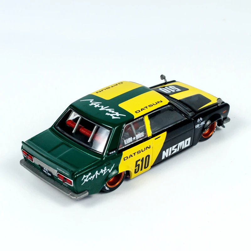 Kaido House MINIGT 1:64 Datsun Street 510 Racing V2 modello di auto pressofuso in lega in miniatura, decorazione per adulti, giocattolo per ragazzi, regalo per bambini