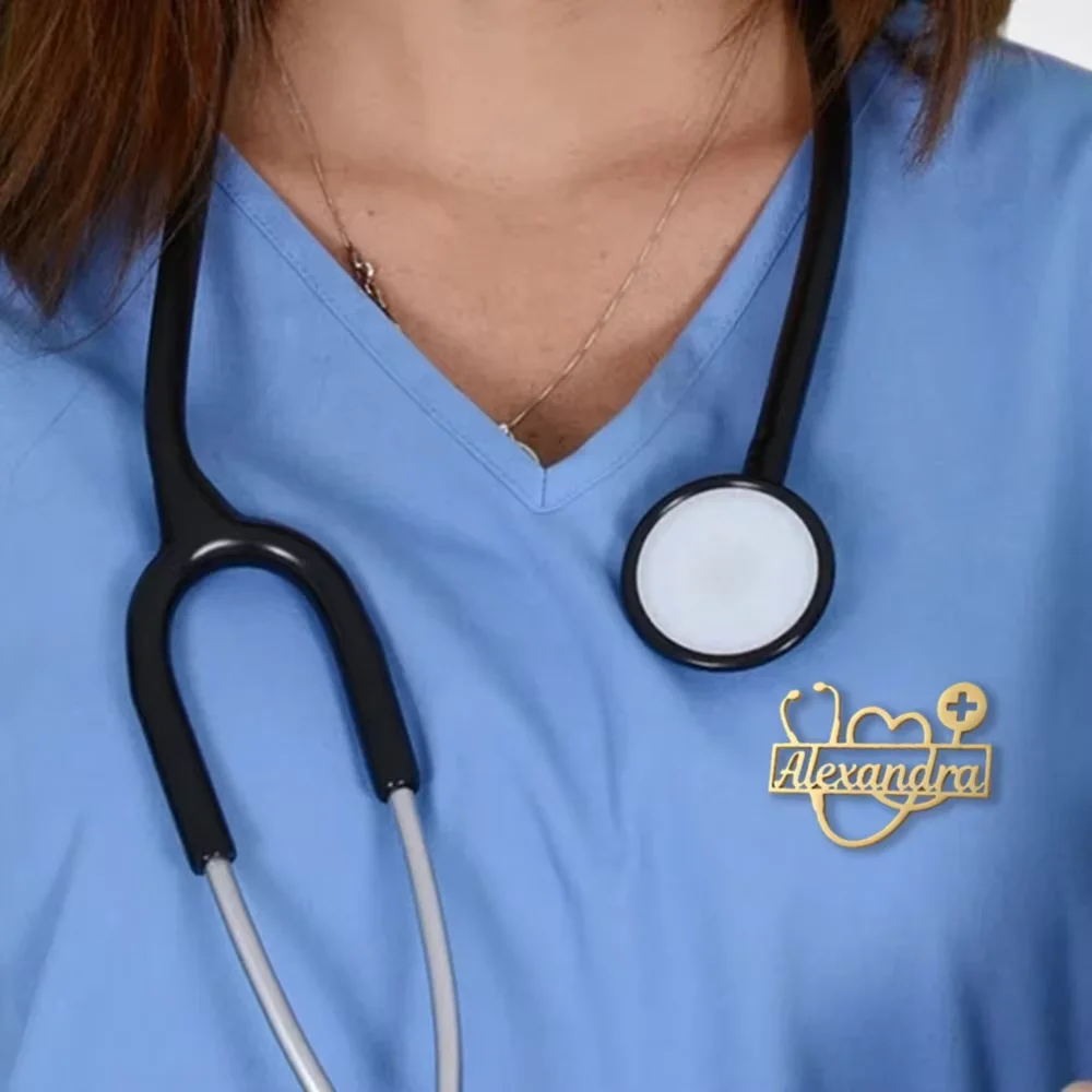 Custom Doctor Nurse Name Stethoscope Brooches Heart Corss Brooch Pin For Medical Professionals Stainless Steel Jewelry Free Box