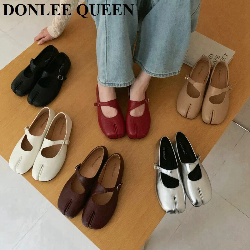 

Retro Split Toe Tabi Flats Shoes Ladies Soft Leather One Buckle T-Strap Mary Jane Casual Ballet Flats Shoes Daily Footwear Mujer