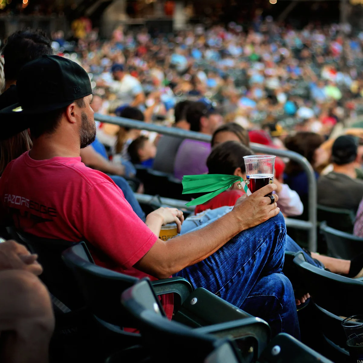 

5 шт., набор лент для черлидинга из ПВХ, привлекательные цвета, реквизит для рук, цветочный реквизит для танцевальной художественной гимнастики, соревнований, вечеринки