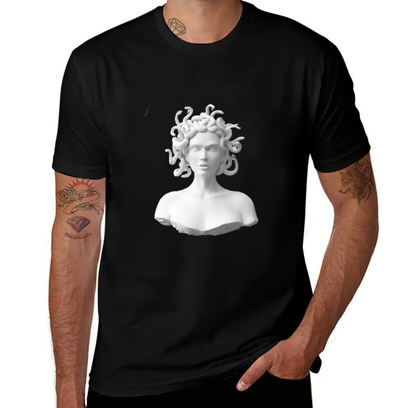 medusa statue T-Shirt Urban Casual Loose Fit Tee