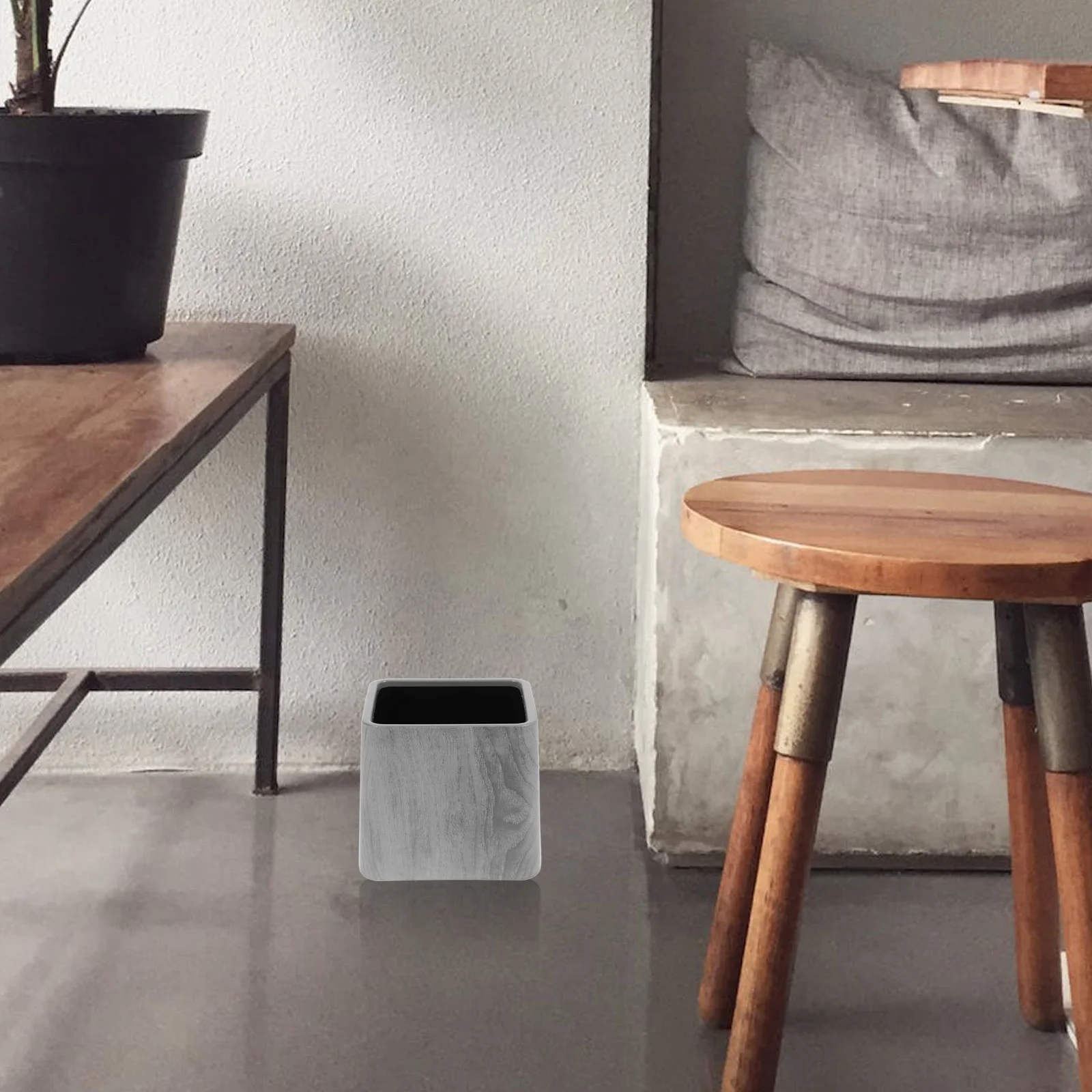 

1Pc Retro Imitation Wood Grain Trash Can Home Kitchen Bathroom Garbage Bin Plastic Rubbish Container with Sealing Lid