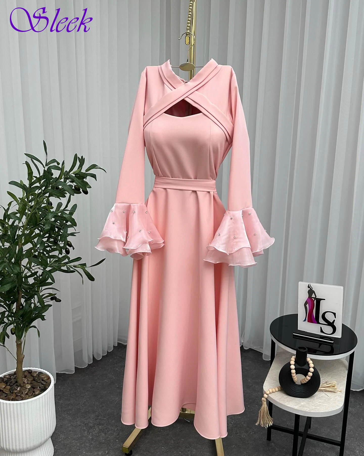 

Customized A-Line V-Neck Elegant Formal Evening Dress High Quality Bespoke Occasion Gowns Temperament Delicate Prom Dress